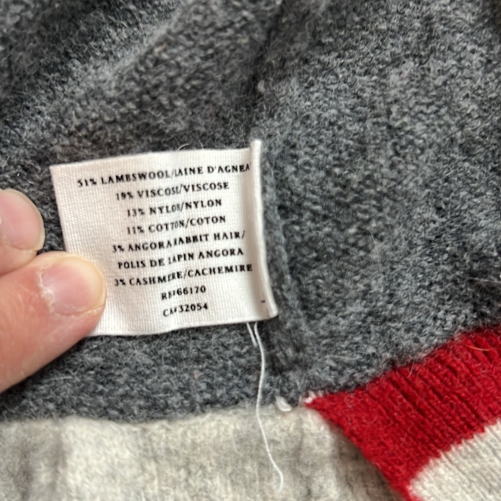 Sparrow Cardigan with Ruffle in Gray and Red - Picture 3 of 4